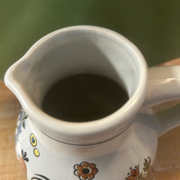 Vintage Handcrafted Ceramic Vase with Floral Design made in Western Germany - Picture 4 of 6